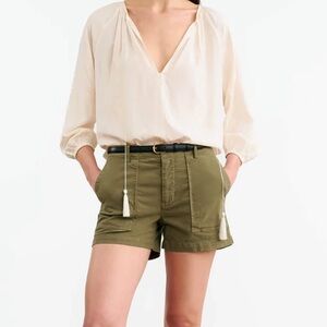 Nili Lotan Utility Short Military Green Cargo Shorts with Relaxed Fit